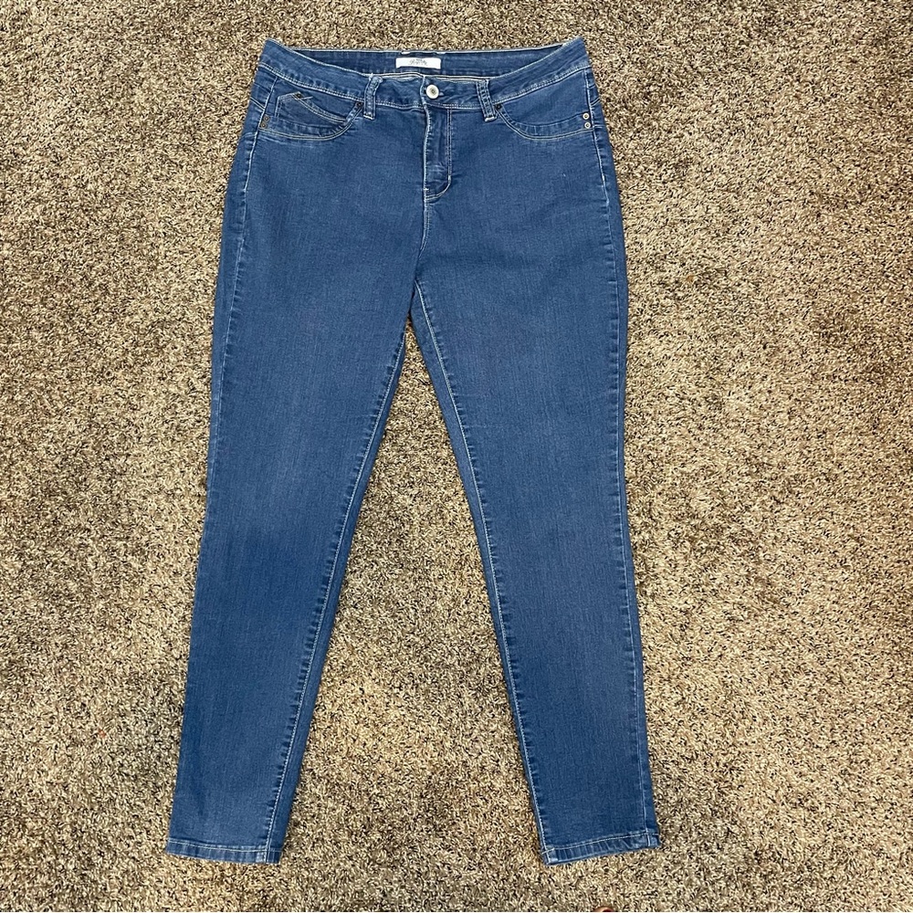 Royalty For Me Straight Leg Jeans Sz 16